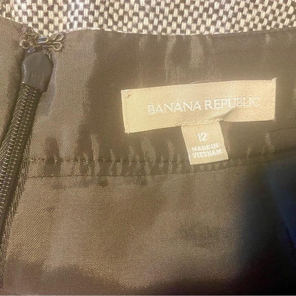 Women’s wool skirt, Banana Republic, size 12 - Picture 5 of 6